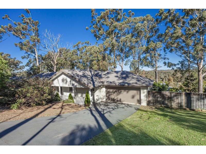 12 Pinehurst Way, Medowie NSW 2318