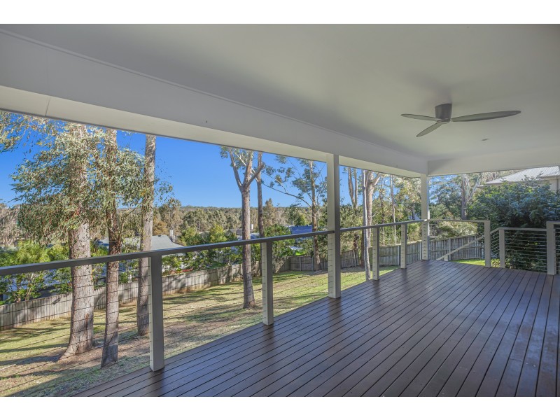 12 Pinehurst Way, Medowie NSW 2318