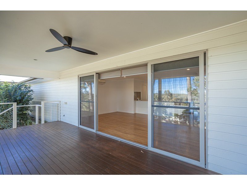 12 Pinehurst Way, Medowie NSW 2318