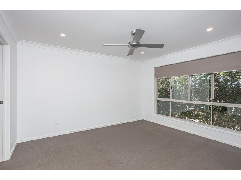 12 Pinehurst Way, Medowie NSW 2318