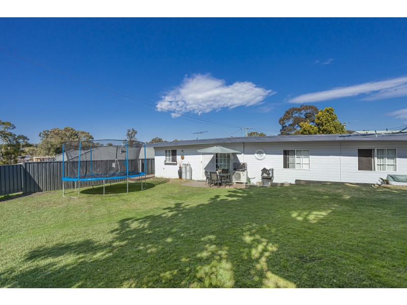 23 Gwen Parade, Raymond Terrace NSW 2324