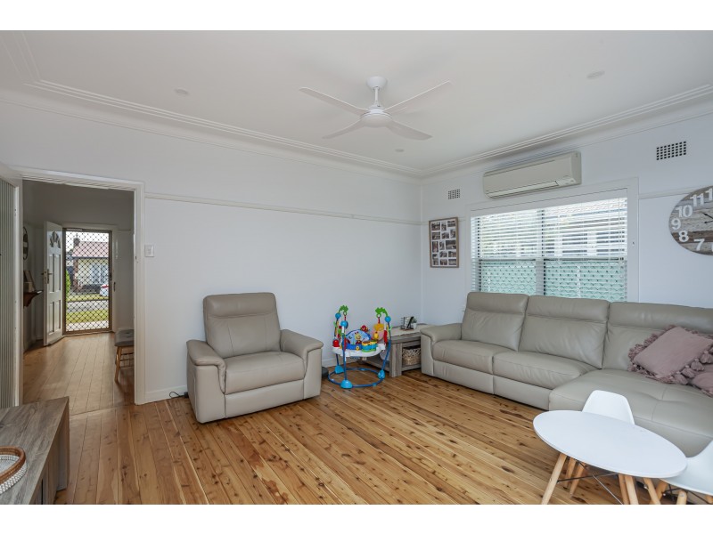 15 Warringhi Street, Raymond Terrace NSW 2324