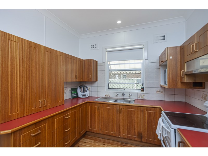 15 Warringhi Street, Raymond Terrace NSW 2324