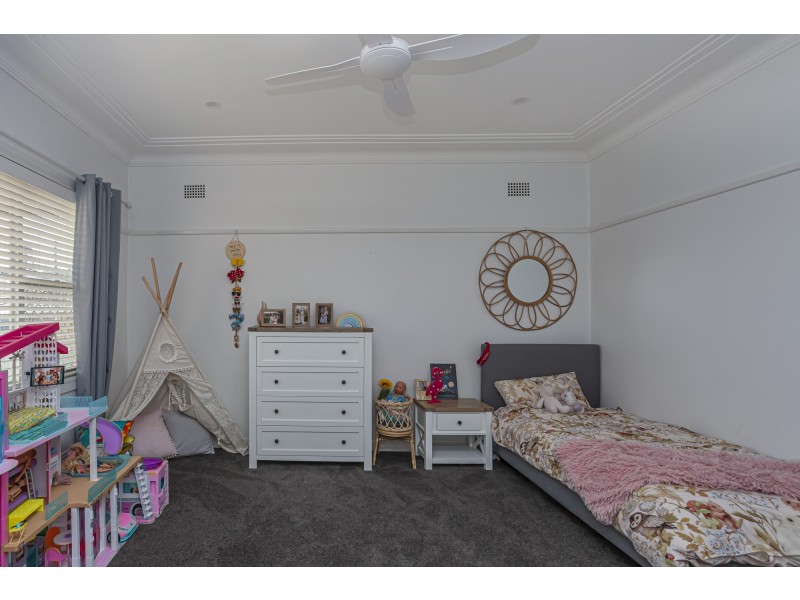 15 Warringhi Street, Raymond Terrace NSW 2324