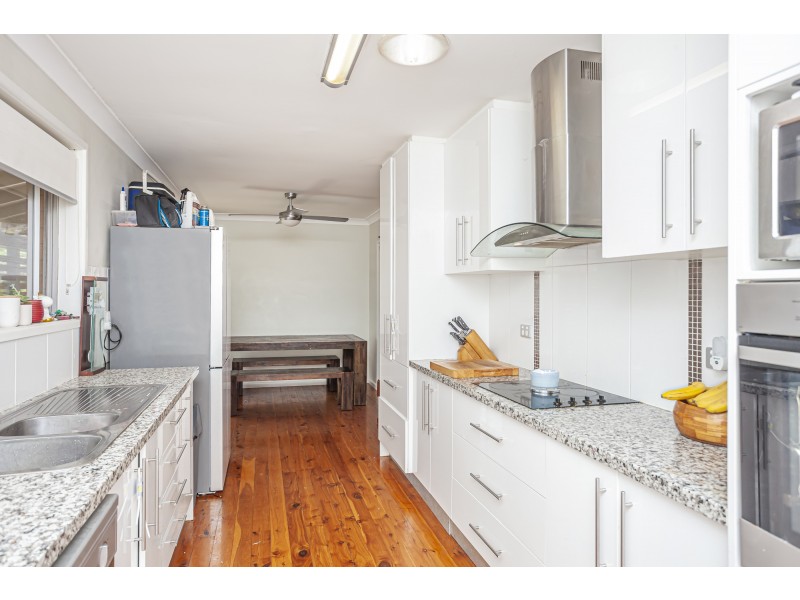 3 Lynista Close, Raymond Terrace NSW 2324
