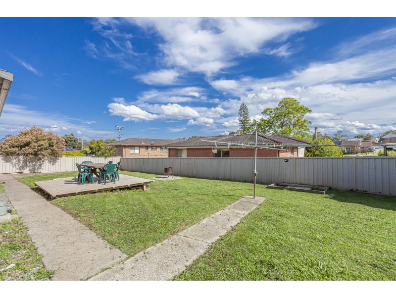 3 Lynista Close, Raymond Terrace NSW 2324