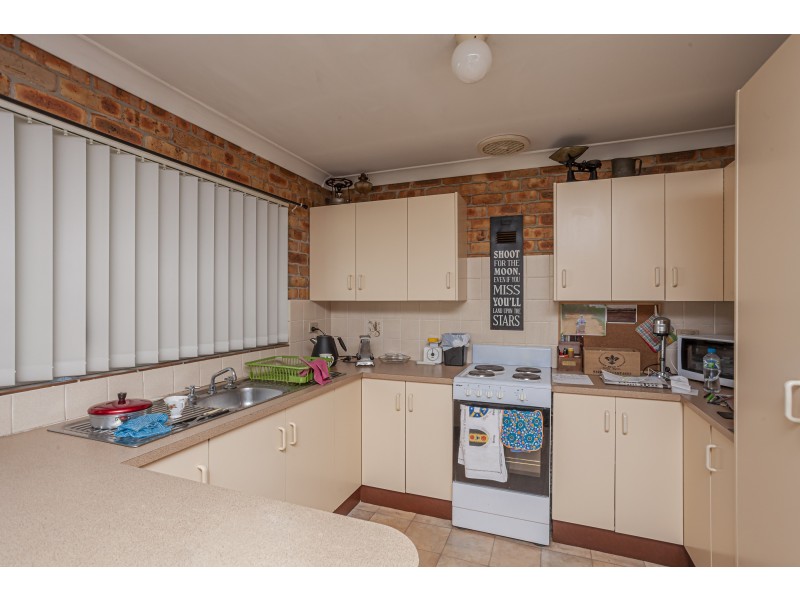 1/24 Gwen Parade, Raymond Terrace NSW 2324