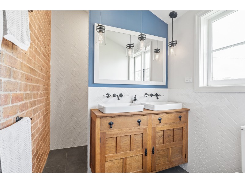 127 Queen Street, Clarence Town NSW 2321