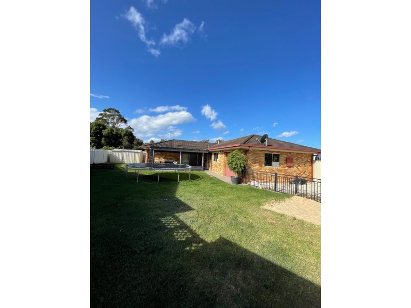8 Kendall Place, Raymond Terrace NSW 2324