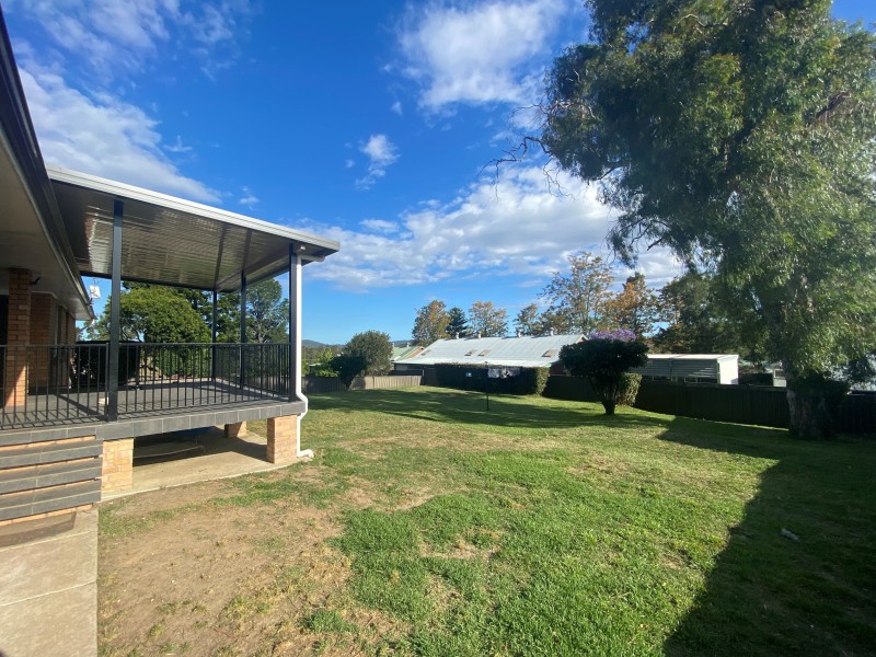 7 Dixon Street, Seaham NSW 2324