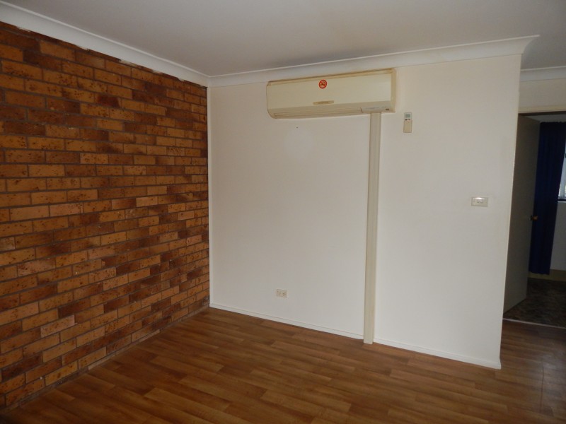 3/4 JOHNSON CLOSE, Raymond Terrace NSW 2324