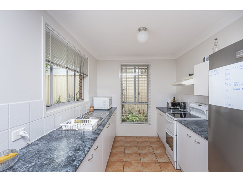 3/80 Robert Street, Tenambit NSW 2323