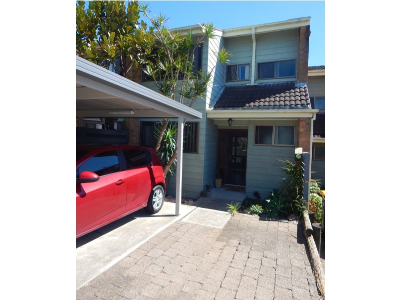31/22 CHIFLEY DRIVE, Raymond Terrace NSW 2324