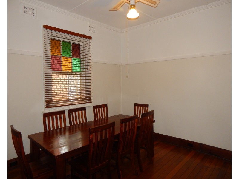 73 Banks Street, East Maitland NSW 2323