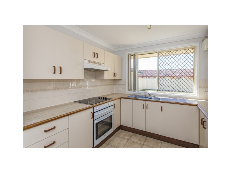 46 CEDERWOOD CRESCENT, Raymond Terrace NSW 2324