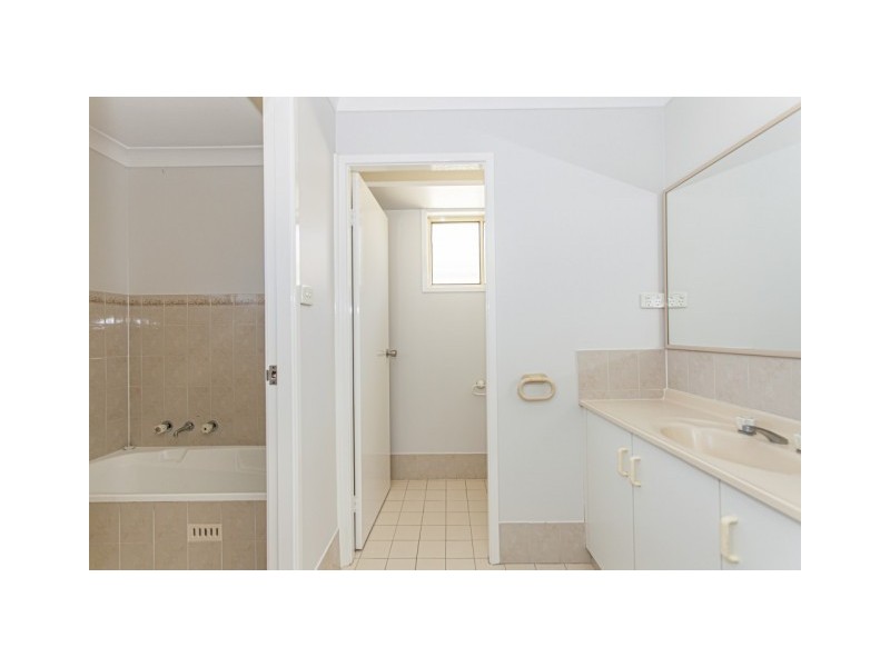 46 CEDERWOOD CRESCENT, Raymond Terrace NSW 2324