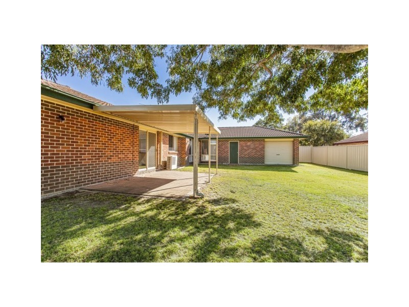 46 CEDERWOOD CRESCENT, Raymond Terrace NSW 2324