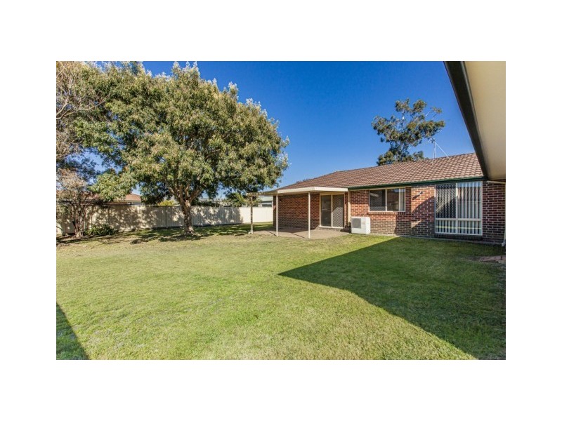 46 CEDERWOOD CRESCENT, Raymond Terrace NSW 2324