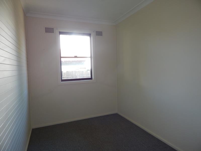 2/4 MORGAN CRESCENT, Raymond Terrace NSW 2324