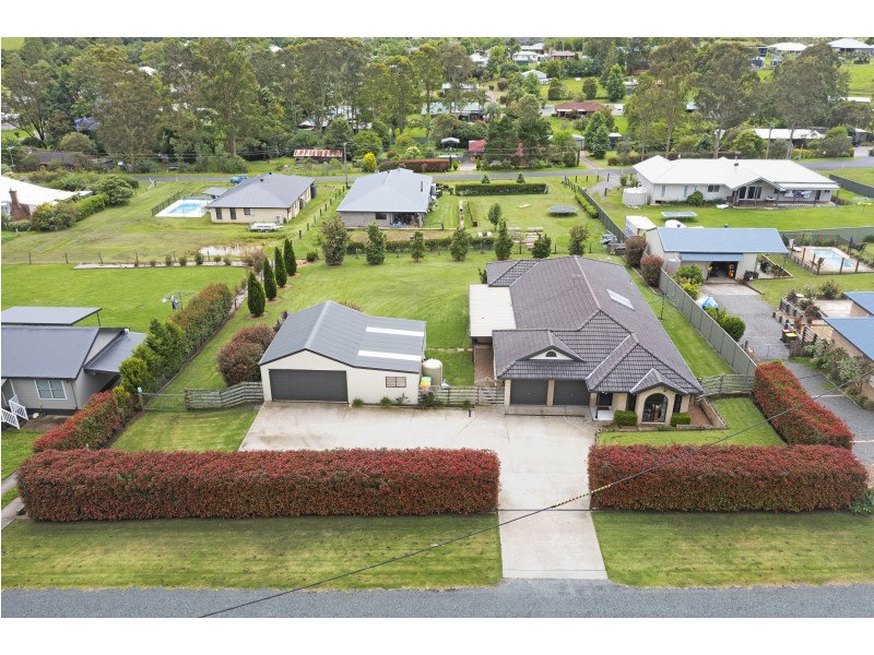 15 Nicolls Street, Stroud NSW 2425