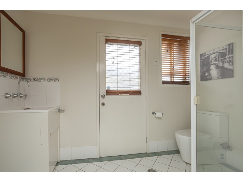65 Dalyell Way, Raymond Terrace NSW 2324