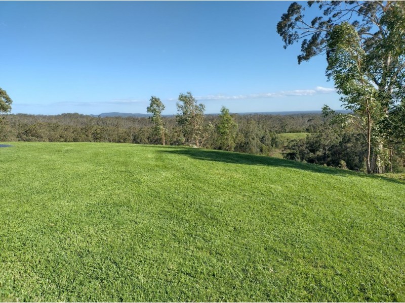 586 Fords Road, Limeburners Creek NSW 2324
