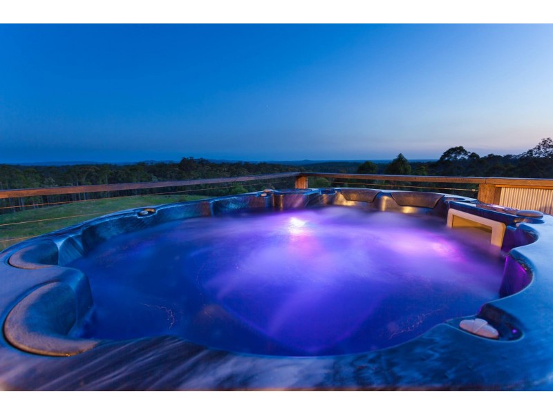 586 Fords Road, Limeburners Creek NSW 2324