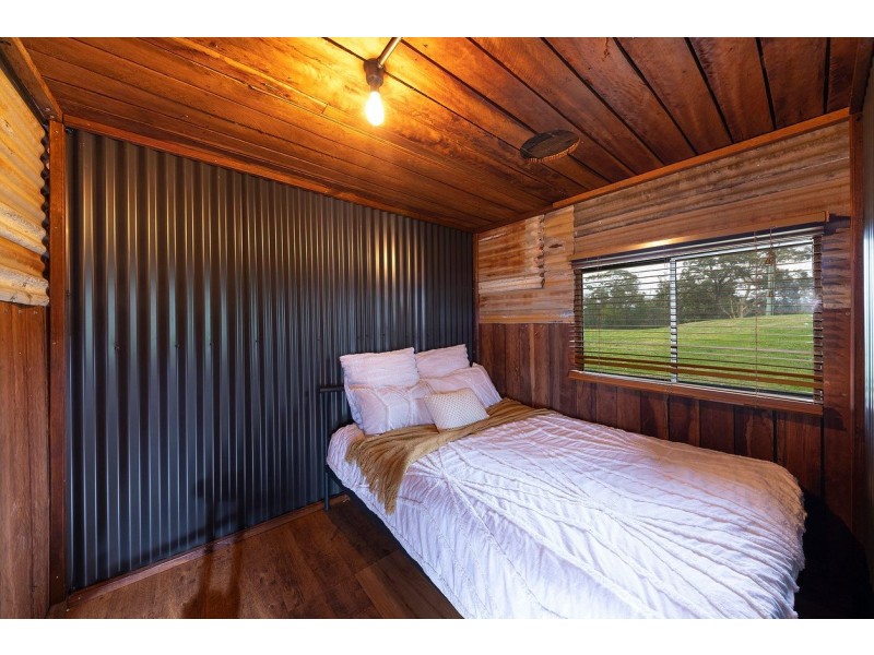 586 Fords Road, Limeburners Creek NSW 2324