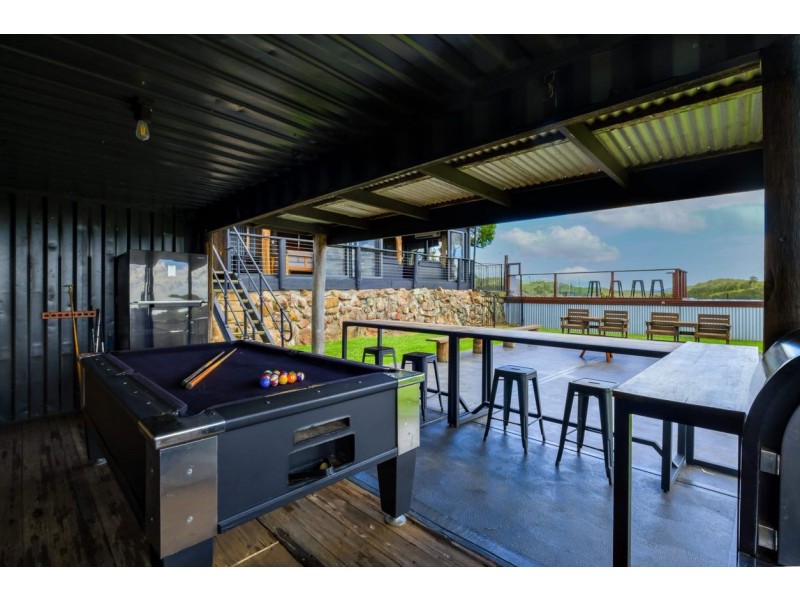 586 Fords Road, Limeburners Creek NSW 2324