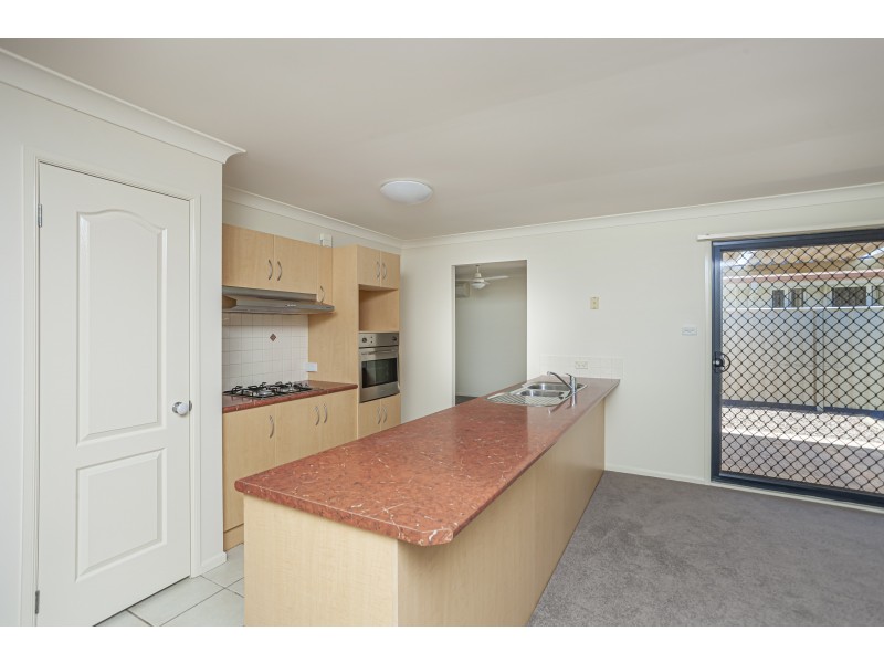 11 Golden Wattle Crescent, Thornton NSW 2322