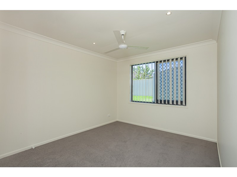 11 Golden Wattle Crescent, Thornton NSW 2322