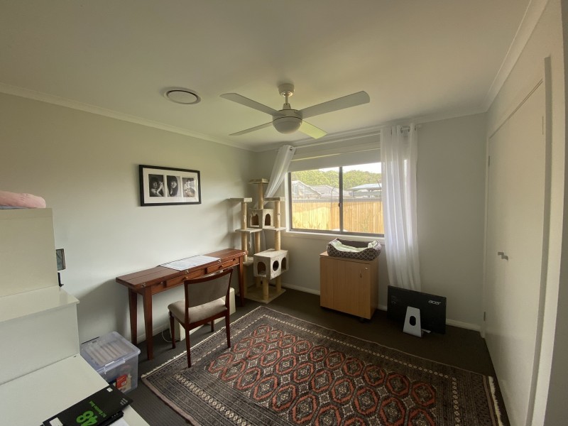 5 Water Street, Fern Bay NSW 2295