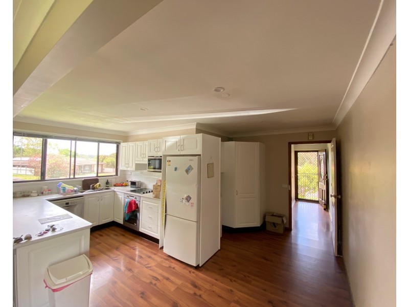 9 Chifley Drive, Raymond Terrace NSW 2324