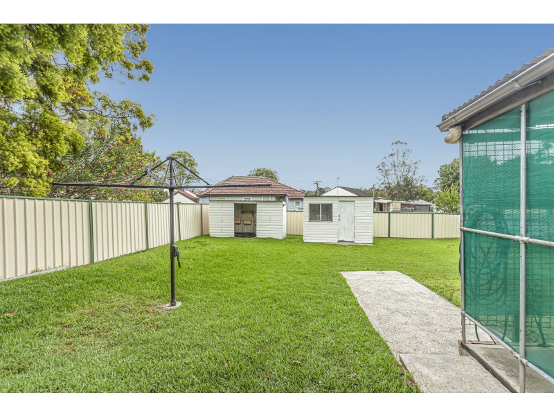 2A Richardson Road, Raymond Terrace NSW 2324