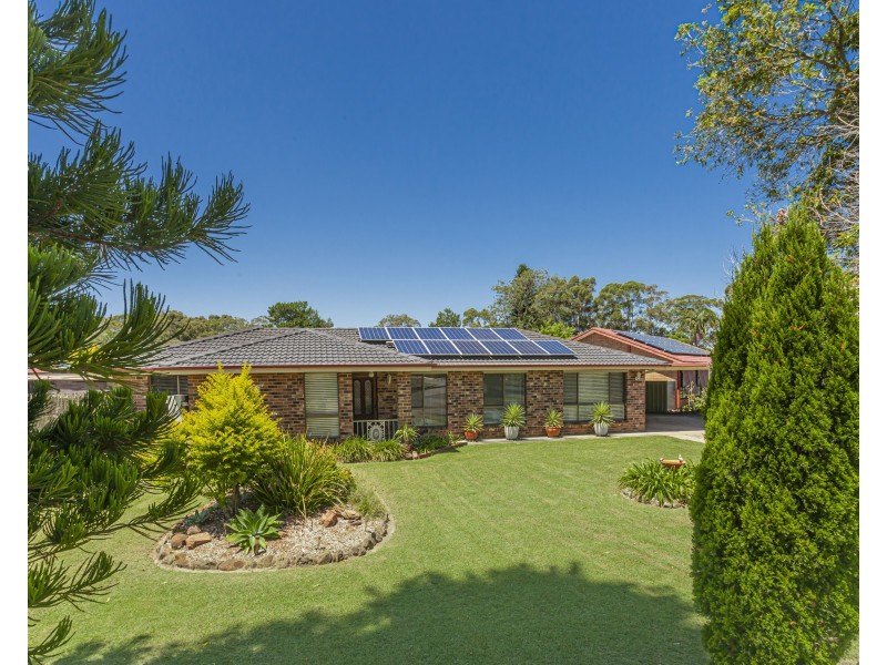 8 Bowman Drive, Raymond Terrace NSW 2324