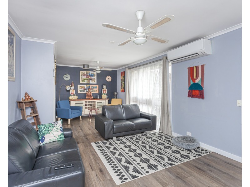 1 Acacia Ave, Raymond Terrace NSW 2324