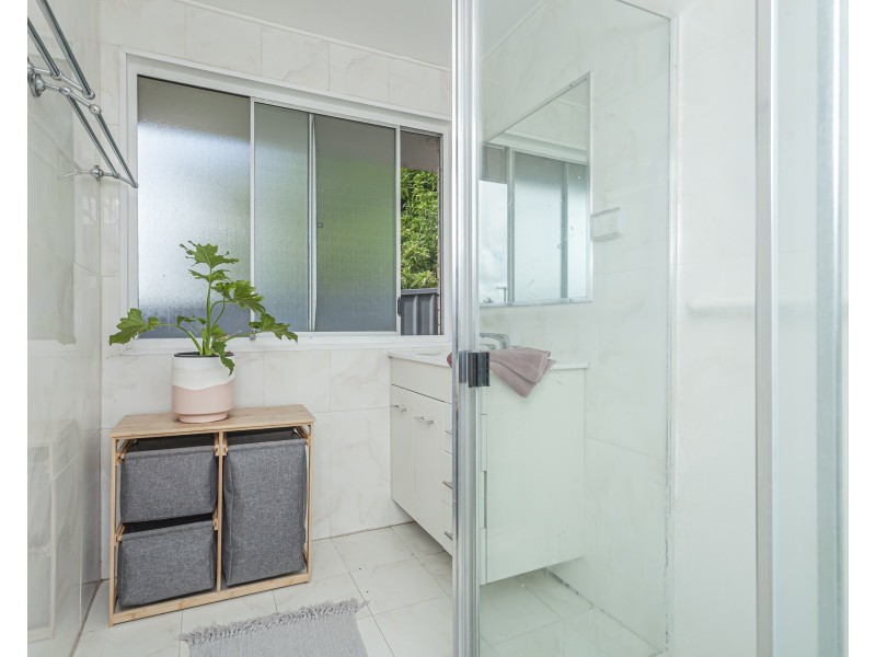 1 Acacia Ave, Raymond Terrace NSW 2324