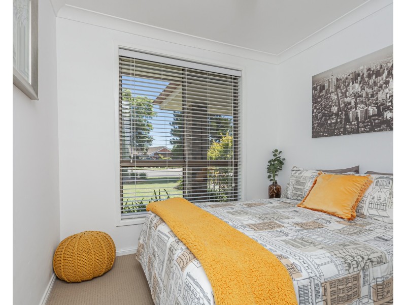 8 Bowman Drive, Raymond Terrace NSW 2324
