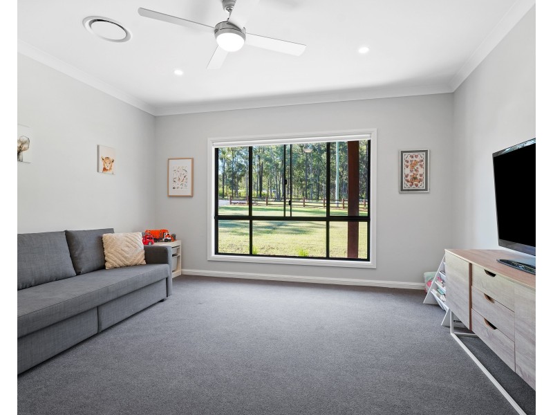 41 Timbertop Road, Glen Oak NSW 2320
