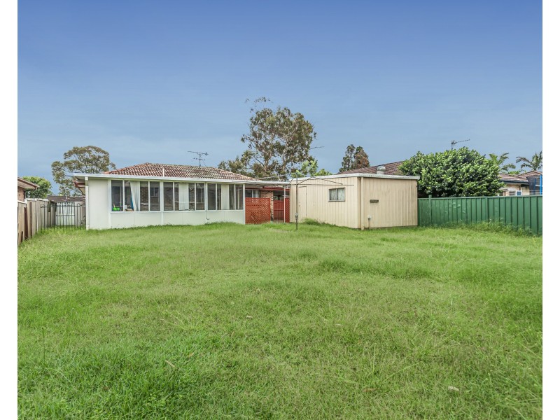 17 Auberge Close, Raymond Terrace NSW 2324