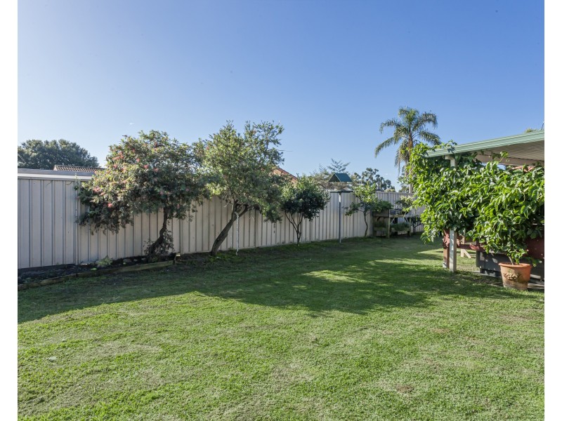 12 Cederwood Crescent, Raymond Terrace NSW 2324