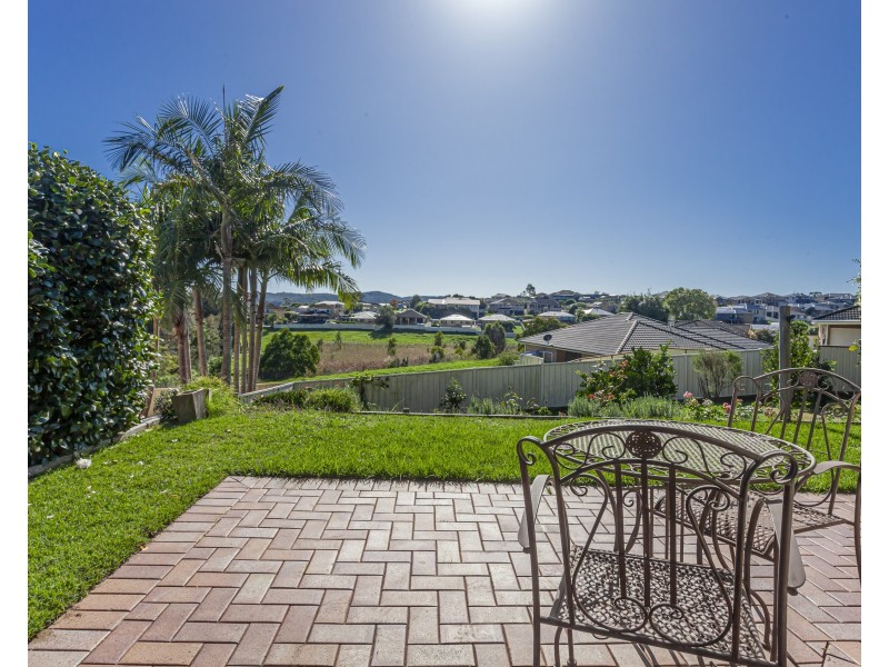 74 Beaton Avenue, Raymond Terrace NSW 2324