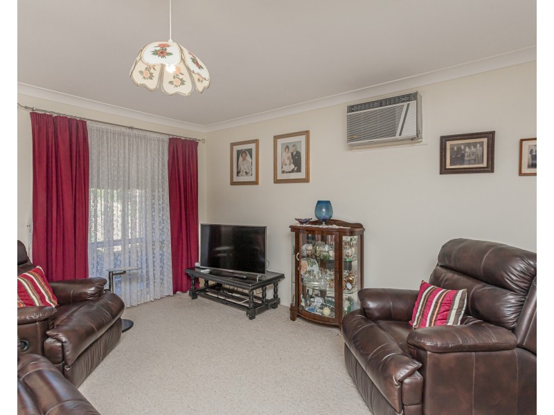 74 Beaton Avenue, Raymond Terrace NSW 2324
