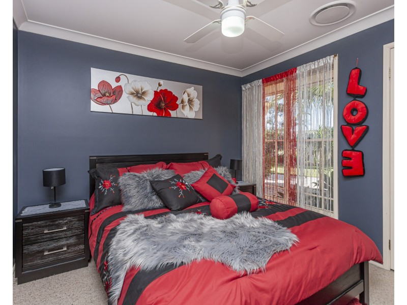16 Gordon Reeve Close, Raymond Terrace NSW 2324