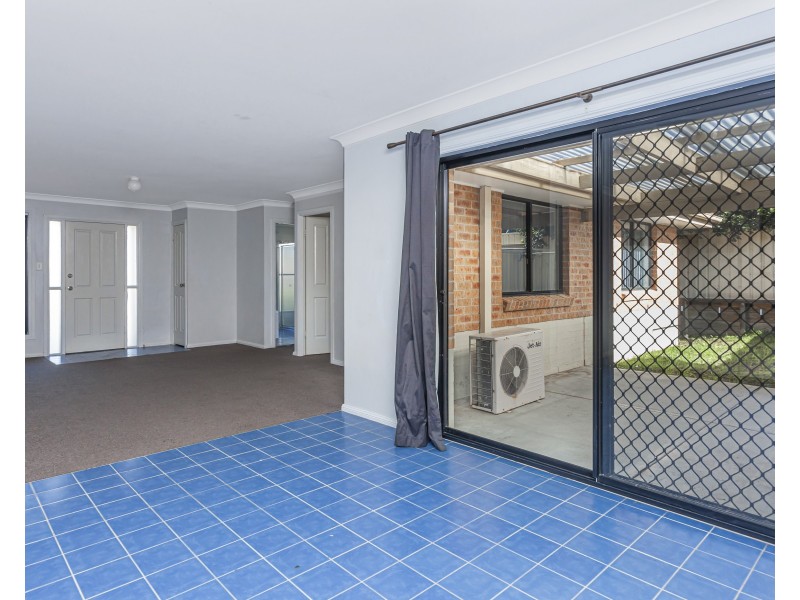 1/41 Gwen Parade, Raymond Terrace NSW 2324