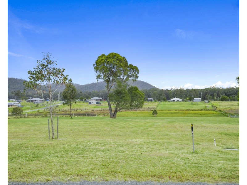 13 Gum Tree Close, Clarence Town NSW 2321