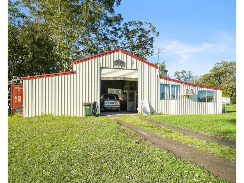 9 Briton Court Road, Stroud NSW 2425