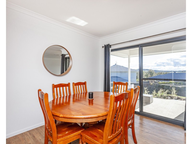 3 Graziers Parade, Raymond Terrace NSW 2324