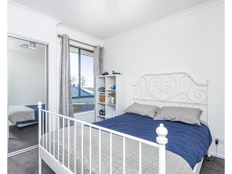 3 Graziers Parade, Raymond Terrace NSW 2324