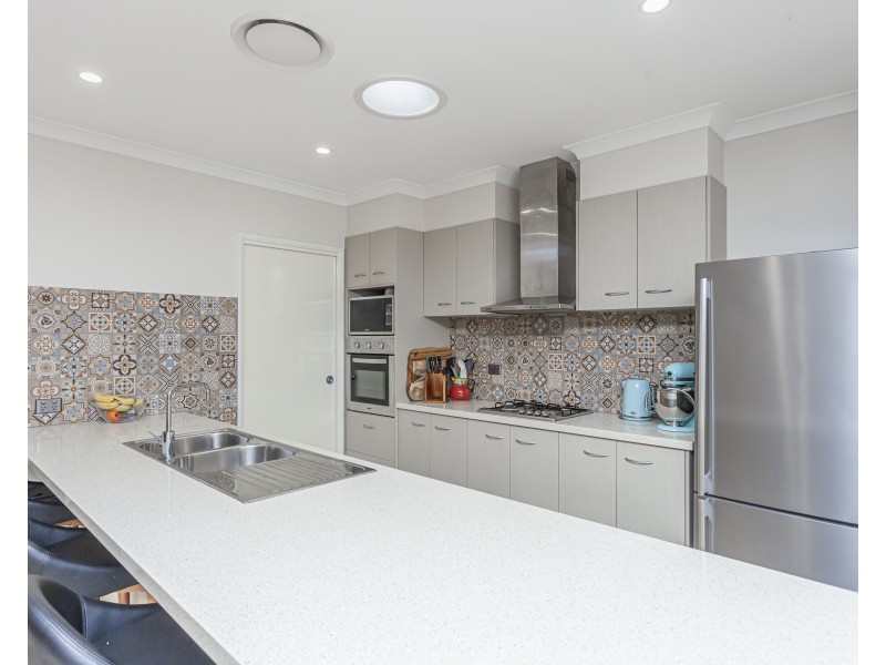 19 Edward Windeyer Way, Raymond Terrace NSW 2324